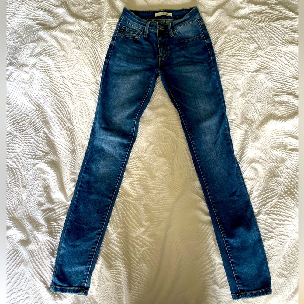 KanCan Womens mid rise skinny Jeans
